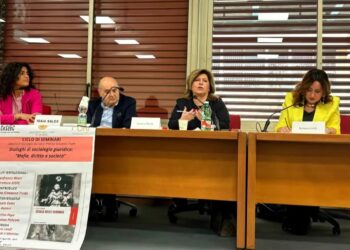 Don Patriciello, il parroco che con la preghiera combatte la mafia, ospite all’Università di Salerno