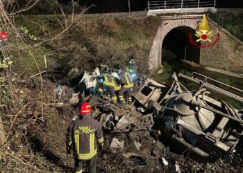 Tragico incidente sul raccordo Potenza/Sicignano: perde la vita autista di un mezzo pesante