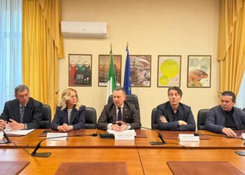 Riunione del Comitato provinciale per l’ordine e la sicurezza a Potenza: controlli più serrati dopo la rissa tra minori