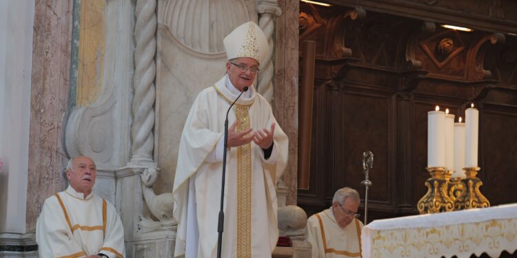 Mons. Angelo Spinillo: 25 anni da Vescovo al servizio della Chiesa e delle comunità