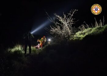 Grave incidente escursionistico nella Valle delle Ferriere. Soccorsa una coppia di turisti tedeschi, donna elitrasportata in ospedale