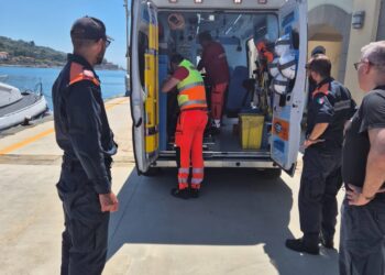 Sub colto da malore ad Ascea, soccorso via mare dalla Guardia Costiera