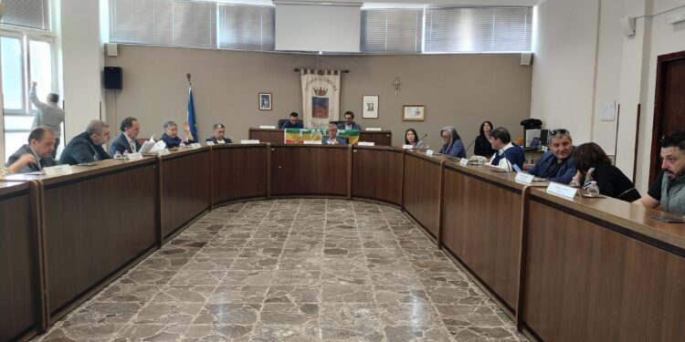 Sala Consilina riconosce lo Stato di Palestina. Il Sindaco: “Questo è un segnale di pace”