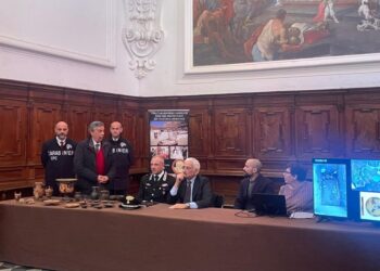 Nel salernitano e Vallo di Diano in trincea contro il traffico d’arte: il Nucleo Carabinieri TPC di Napoli recupera necropoli e sequestra strutture milionarie