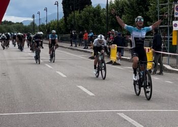 Ciclismo a Polla: Mostaccioli cala il tris al memorial Tortora. Ottimo quarto il valdianese Stavola