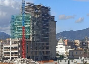 Stop ai lavori nell’ex Pastificio Amato: scoperti reperti romani, interviene la Soprintendenza