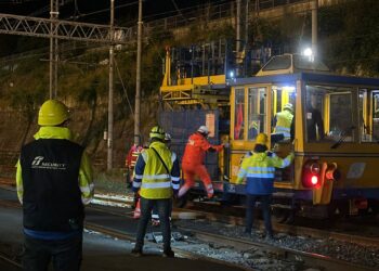 Esercitazione della Protezione Civile nella galleria Santa Lucia, sulla linea Napoli- Salerno- Battipaglia