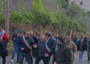 San Giovanni a Piro in marcia per la Palestina: “No al genocidio a Gaza”