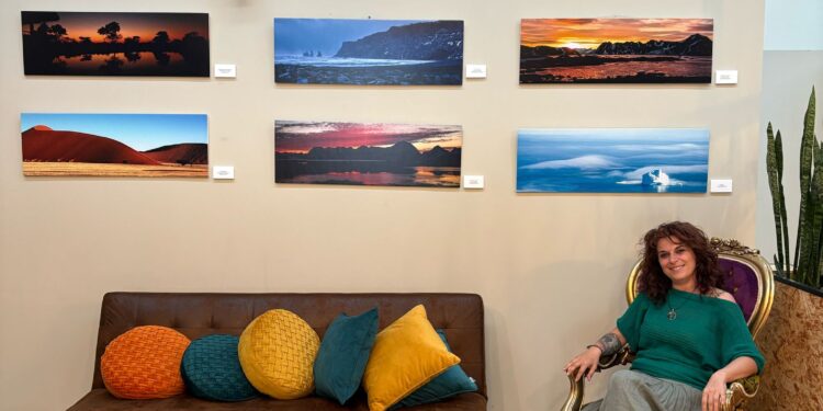 Successo per la seconda mostra fotografica, in Spagna, della viaggiatrice Manuela Grieco
