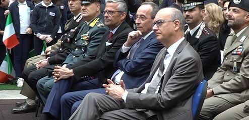 Il Ministro dell’Istruzione Valditara in visita a Salerno: “Scuola luogo di dialogo e impegno”