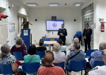 Prevenzione e contrasto alle truffe: i carabinieri incontrano l’Ente Nazionale Sordi a Salerno