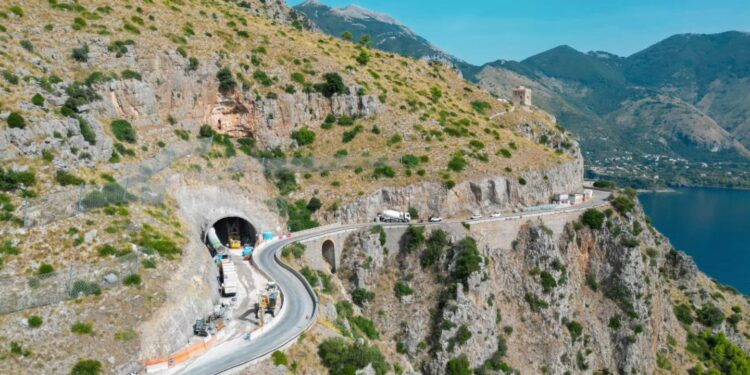 Viabilità nel Golfo di Policastro. Il senatore Iannone: “Dal 6 giugno sospensione lavori sulla SS18”