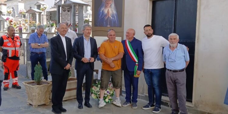 Inaugurato a Sassano il Cippo Commemorativo per le vittime del Covid-19