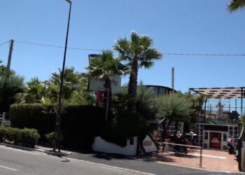 Addetto alla sicurezza ferito a Pontecagnano: individuato chi ha esploso i colpi di pistola