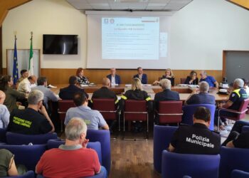 Salerno, emergenza incendi boschivi: il Prefetto Esposito: “la prevenzione prima di tutto”