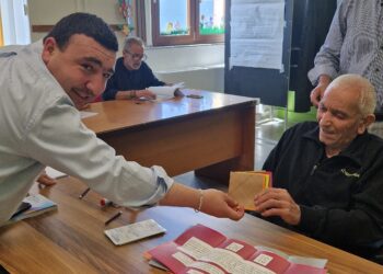 Referendum in Cilento: i centenari non rinunciano al voto. A Ottati Attilio 99 anni e a Corleto Monforte Lidia 91 anni alle urne.