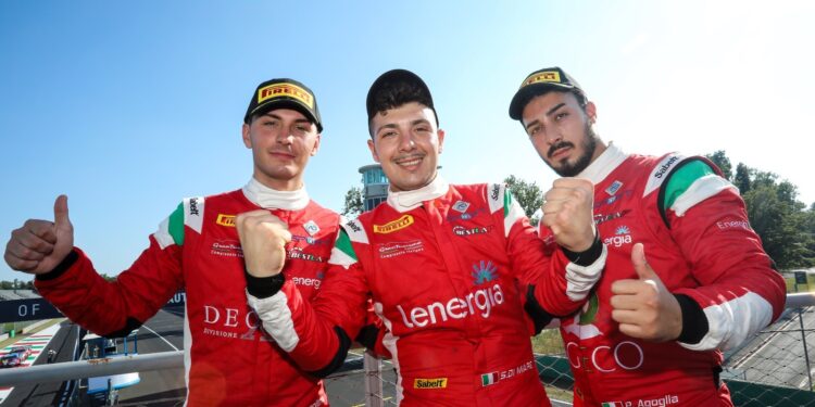 Il pilota salese Sabatino Di Mare trionfa a Monza nella GT Cup