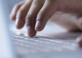 Tentata truffa via email a nome dell’Arcivescovo Carbonaro: la Curia di Potenza mette in guardia i cittadini