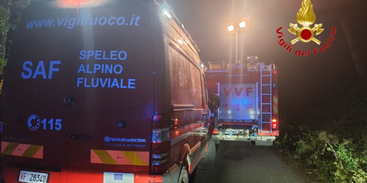Donna cade in un dirupo a Calvanico. Salvata dai Vigili del Fuoco