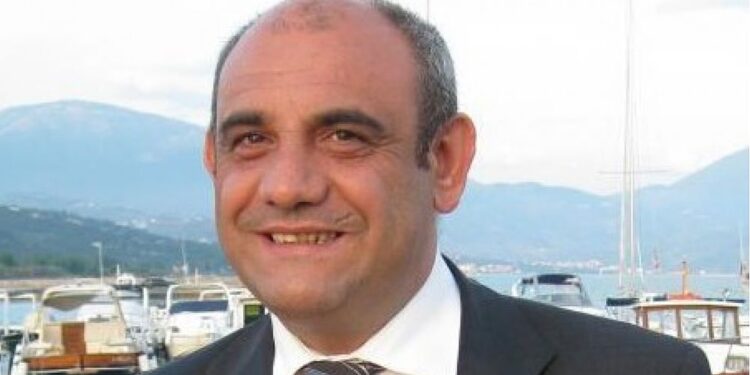 Chiesta la revoca degli arresti domiciliari per il sindaco di Santa Marina, Giovanni Fortunato