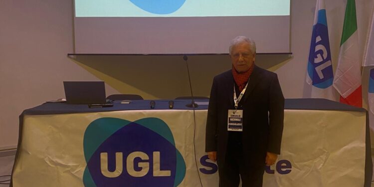 Incidente tra auto e ambulanza a Salerno. La denuncia dell’Ugl Salute: “Serve più sicurezza”