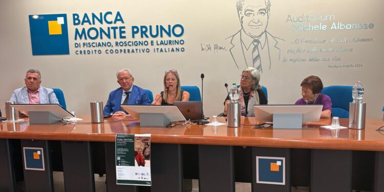 Grande partecipazione all’evento “Roscigno – Monte Pruno: un sito di frontiera tra Paestum e il Vallo di Diano”