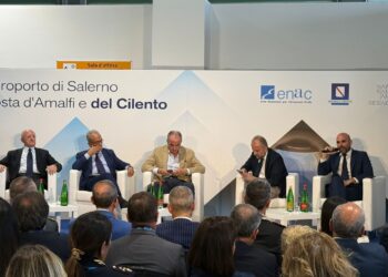 “Cilento” nella denominazione dell’Aeroporto di Salerno. Le reazioni, con qualche polemica, della politica