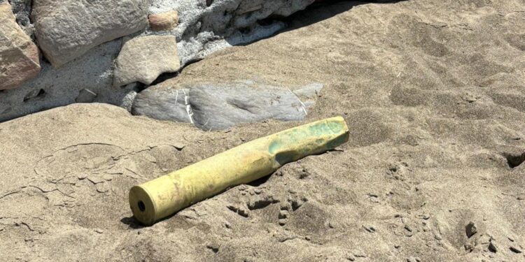 Valdianese trova un ordigno bellico nelle acque di Villammare: atteso l’arrivo degli artificieri