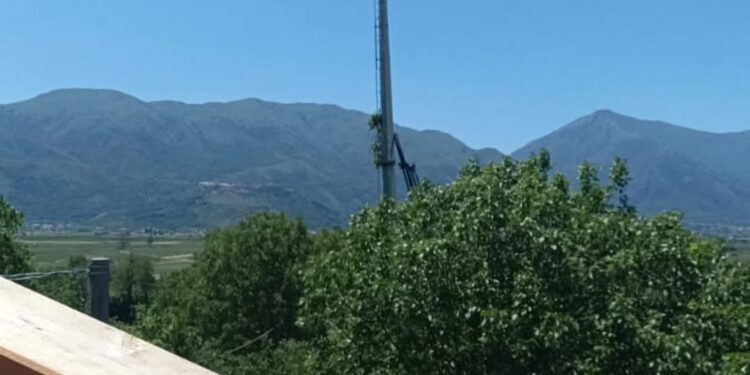 Antenna 5g a Sala Consilina, la preoccupazione dei cittadini: “Non siamo stati ascoltati”