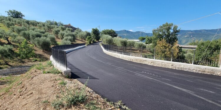Countdown per l’apertura del ponte Calabri a Caggiano. Lavori per 650mila euro