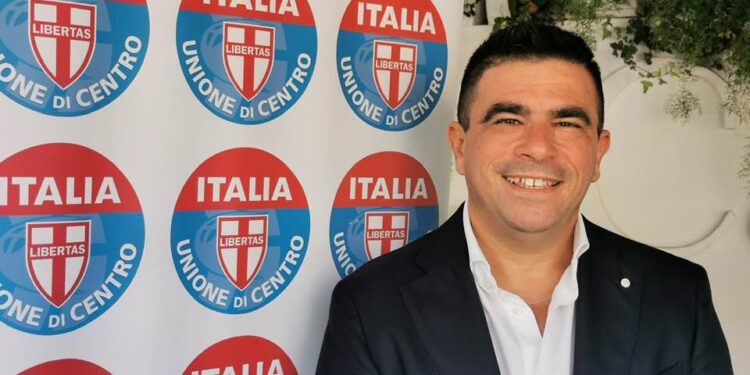 Neonata ricoverata e portata via dal “Ruggi”. L’ira di Polichetti: “Dimissioni immediate di chi ha fallito”