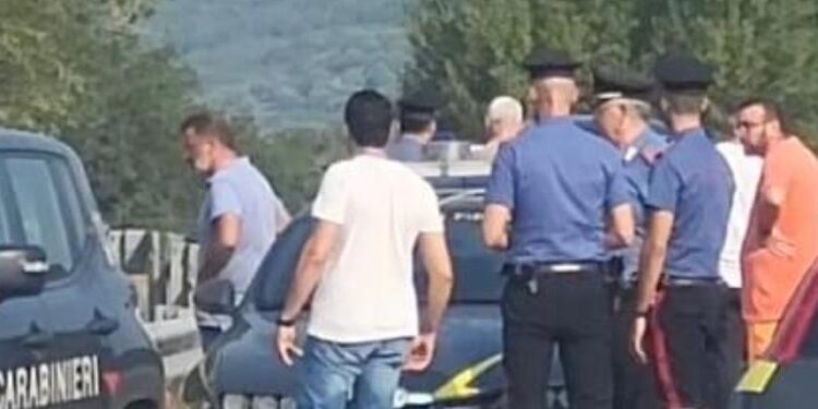 Dramma lungo la Bussentina a Santa Marina:  60enne trovato senza vita sulla strada