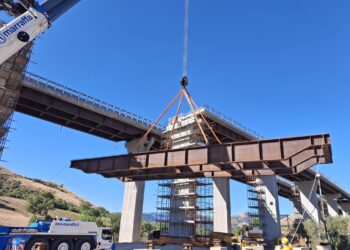 Viadotto “Franco”, varate tre nuove campate sul raccordo Sicignano-Potenza