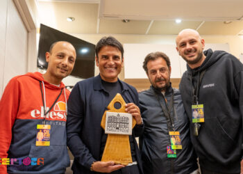 Sal da Vinci «fa trend e trentuno»: alla Certosa di Padula ironia e romanticismo a raduno 