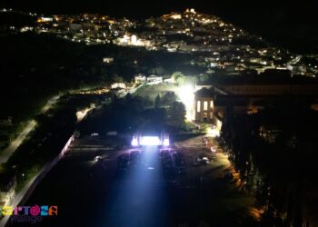 Gran finale del Certosa Village: dal ricordo di Joe Petrosino alla musica di Sal da Vinci