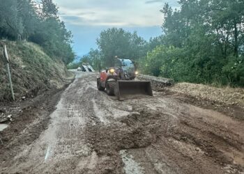 Maltempo: frane e circolazione in tilt tra Buccino, Vietri di Potenza e Salvitelle