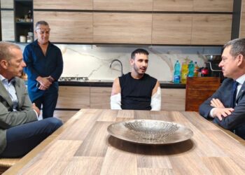 Il Prefetto e Questore di Potenza incontrano l’agente eroe Francesco D’Onofrio, ferito nell’esplosione di Roma
