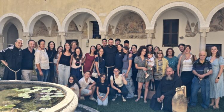 Padula saluta Fra Carlo e Fra Eliodoro: due cuori francescani che portano lontano il nome della comunità