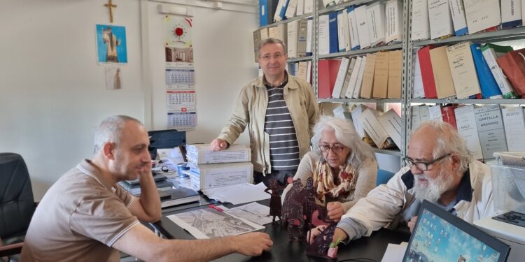 Caggiano si arricchisce di nuove opere d’arte: acciaio corten e ceramica per celebrare tradizione e identità locale