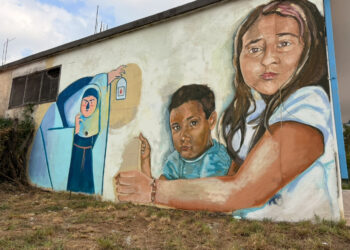 La street art di Gutan e A_Mo arriva a Silla di Sassano: un murale-monito alla sicurezza stradale