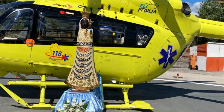 La Madonna di Loreto benedice il DEU 118dell’Asp Basilicata: commozione e preghiera all’elisuperficie