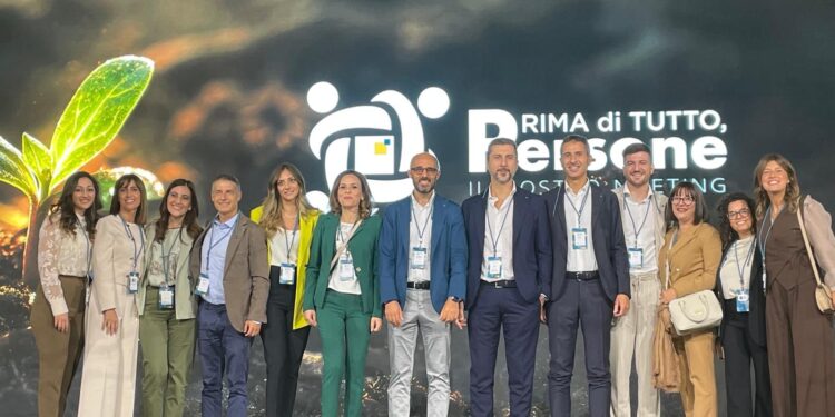 La Banca Monte Pruno presente al meeting  dei dipendenti di Cassa Centrale