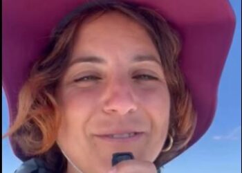 Droni colpiscono la flottiglia per Gaza, paura a bordo. C’è anche l’europarlamentare cilentana Benedetta Scuderi
