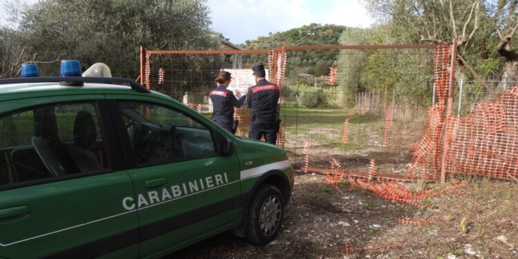 Lottizzazione abusiva a Castellabate: disposto il sequestro. Indagate 12 persone