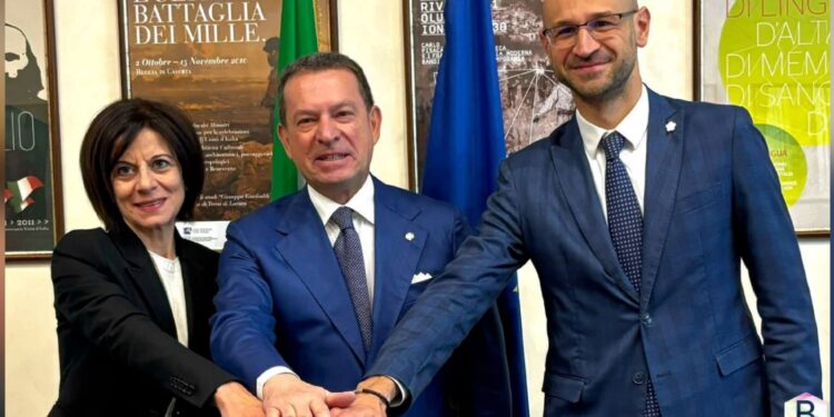 Moliterno e Sarconi uniti per la sicurezza, firmato il protocollo di controllo di vicinato con il Prefetto di Potenza