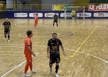 Sporting Sala Consilina vs Active Network finisce 3-3 tra show e polemiche arbitrali