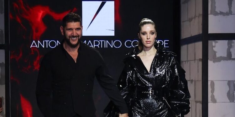 Antonio Martino incanta Tashkent con “Black Versailles”: il talento originario di Roscigno conquista l’Alta Moda internazionale