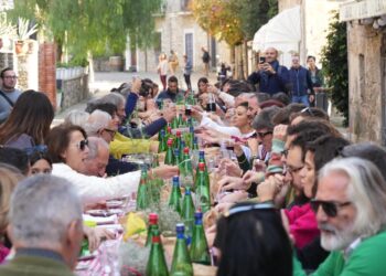Pollica. “Buon compleanno Dieta Mediterranea”: dal 14 al 16 novembre tre giorni di musica, sapori e performance artistiche