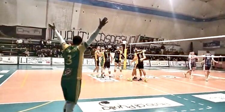 Valdiano Volley sfiora l’impresa a Casarano: rimonta da sogno, ma il tie-break premia i padroni di casa