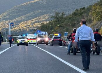 Dramma sulla SS Bussentina: una donna e un uomo di Monte San Giacomo muoiono nello scontro tra moto e auto